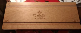 Caja y custodie per album per monete V Centenario.