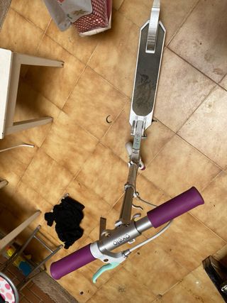 Patinete infantil blanco y rosa