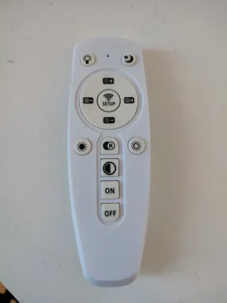 Plafón LED moderno plata y blanco