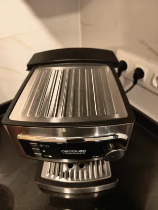 Cafetera Cecotec Power Espresso 20
