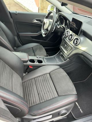 Mercedes Benz CLA 220d