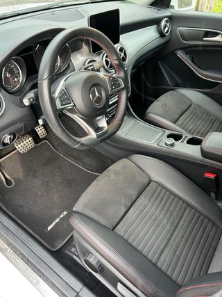 Mercedes Benz CLA 220d