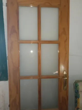 Puertas de pino para vivienda