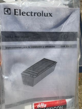 Barbacoa y Freidora Electrolux EHB 334 X