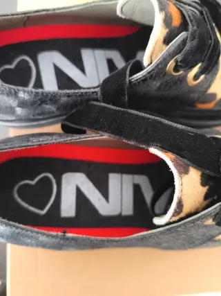 Zapatos piel potro animal print