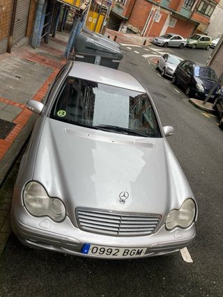 Mercedes-Benz Clase C 2001