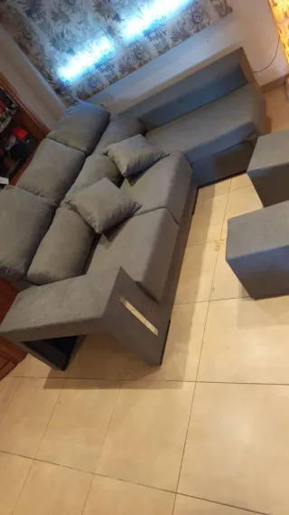 Sofá modular gris tela