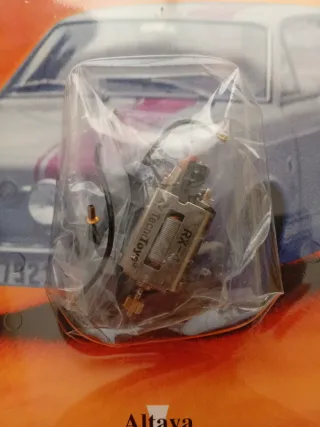 Seat 850 Coupé Scalextric Altaya 1:32