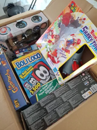 Caja de Juguetes: Super Mario y Boli Loco y mas