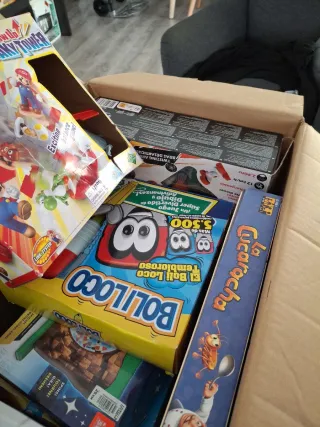 Caja de Juguetes: Super Mario y Boli Loco y mas