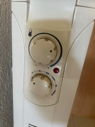 Estufa de aceite blanca