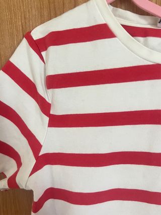 Camiseta Zara Rayas Rojas y Blancas Crop Top
