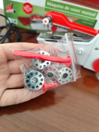 Máquina de coser manual Easymaxx