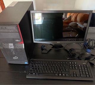 Ordenador Fujitsu Completo con monitor