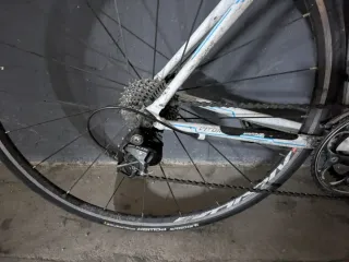 Bicicleta de carretera Vitoria Race 2.0