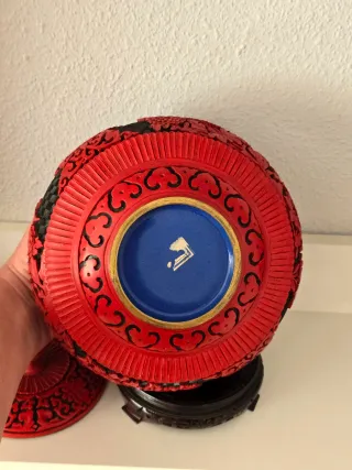 Cuenco Chino Cinabrio con Tapa