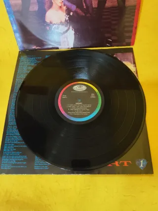 Vinil Heart - Pop Rock Internacional