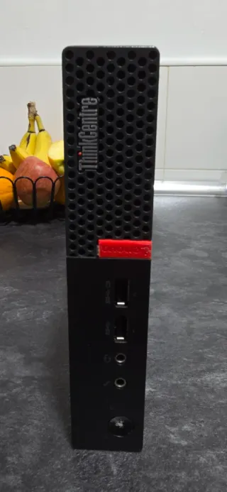 Lenovo ThinkCentre Tiny PC