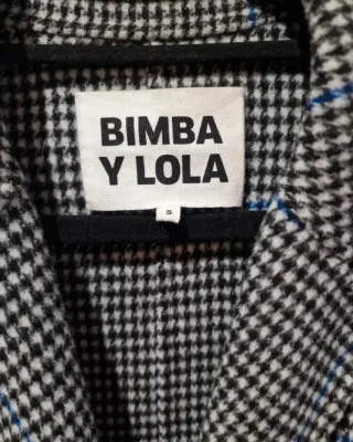 Abrigo Bimba y Lola cuadros