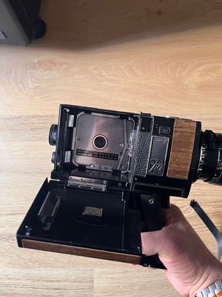 Cámara Super 8 Chinon 674M con funda