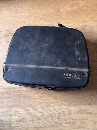 Cámara Super 8 Chinon 674M con funda