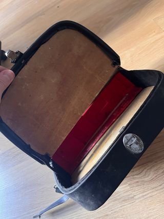 Cámara Super 8 Chinon 674M con funda