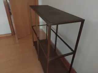 Estantería metálica con 3 baldas