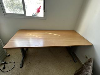 Mesa de trabajo madera y metal