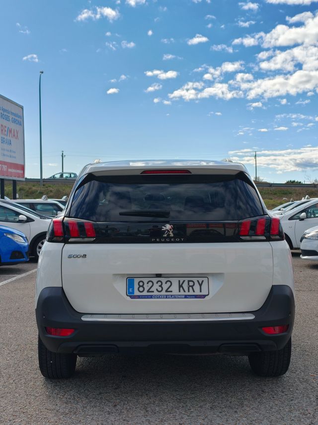 Peugeot 5008 2018