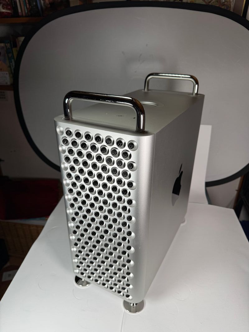 Mac Pro 24-Core 192GB RAM 2xAMD 5700X SUPERCUIDADA afbeelding 3