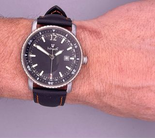 Reloj Hirsch Diver Suizo Cuarzo Fecha