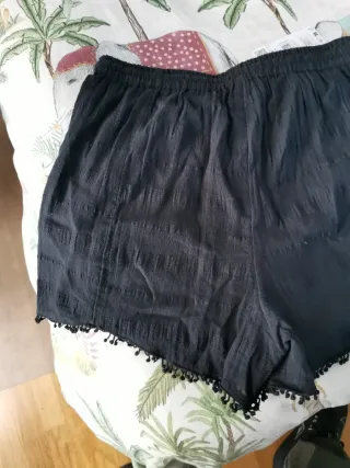 Shorts negros Mango Talla M