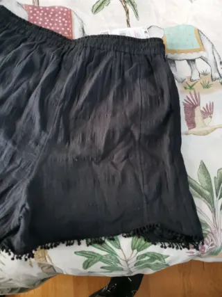 Shorts negros Mango Talla M