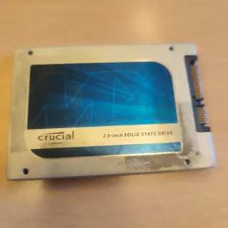 Disco SSD Crucial 2.5 pulgadas
