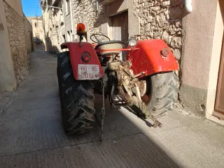 Tractor Zetor 50 CV.NO SE PUEDE TRANSFERIR