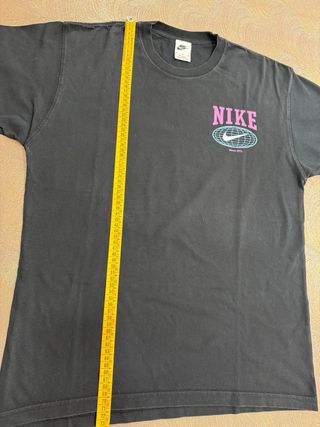 T-shirt uomo Nike nera