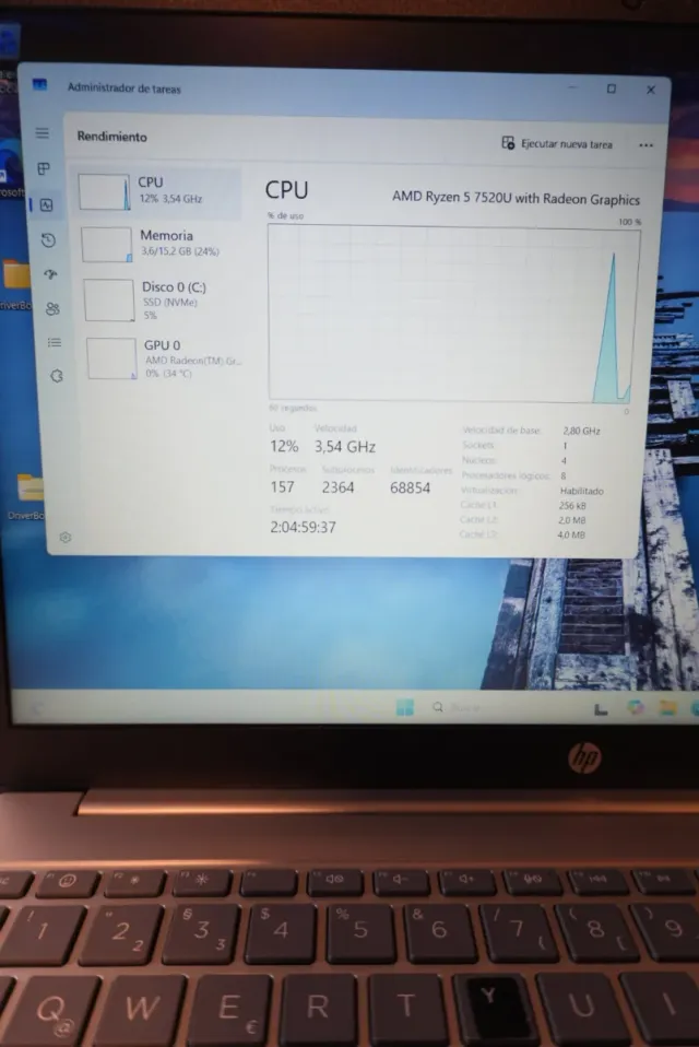 Ordenador Portátil HP Ryzen 7520U 16Gb  DDR5 512GB