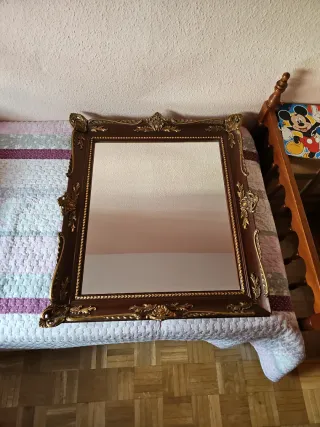 Espejo antiguo madera dorado