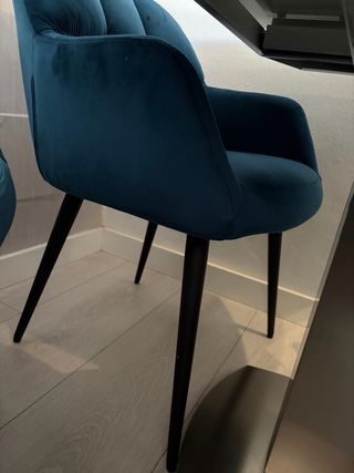 Mesa extensible cerámica + 4 sillas