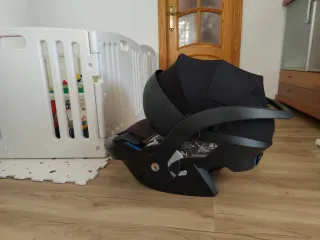 Maxi-Cosi i-Size Casi Nuevo