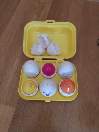 Huevos Tomy Juguete