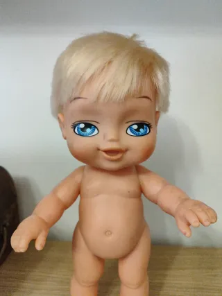 Muñeca Jaggets Bebé Rubia Ojos Azules