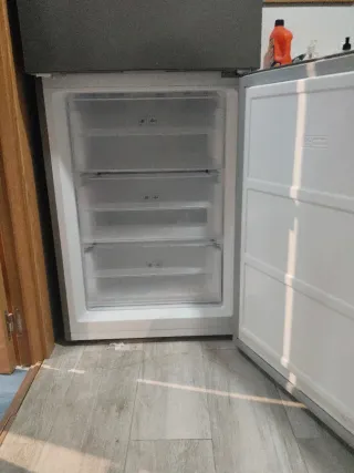 Frigorífico Combi Brandt Gris