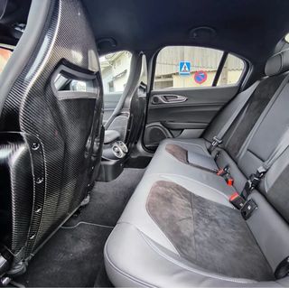 Alfa Romeo Giulia 2.9T v6 quadrifoglio 1500km 2026