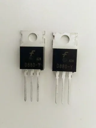 2 Transistores D880-Y Para amplificador de sonido