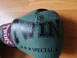 Guantes de boxeo Twins 14oz