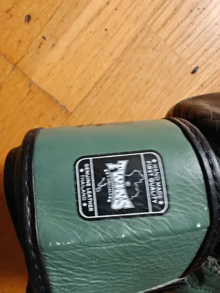 Guantes de boxeo Twins 14oz