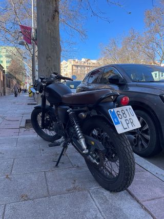 Mash Seventy 125cc Café Racer Negra Mate