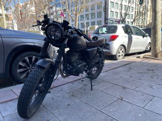 Mash Seventy 125cc Café Racer Negra Mate