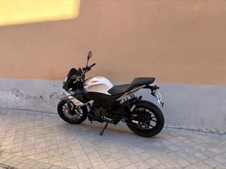 Aprilia Tuono 125